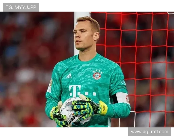 诺伊尔三冠王赛季历史级表现解析 诺伊尔三冠王赛季历史级表现解析