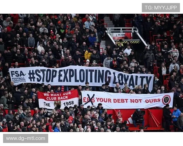 热刺战术混乱与更衣室矛盾持续显现,阶段性问题对争四形势造成影响 热刺战术混乱与更衣室矛盾持续显现,阶段性问题对争四形势造成影响